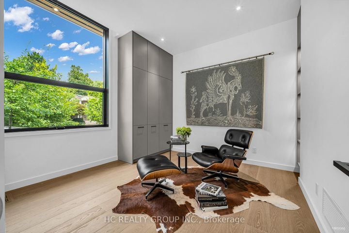 Photo 22 at 7 Whitelaw Court, Grandview, Markham