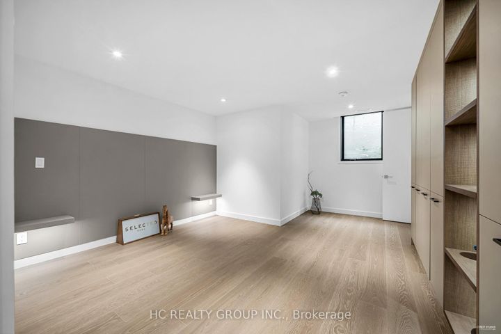 Photo 28 at 7 Whitelaw Court, Grandview, Markham