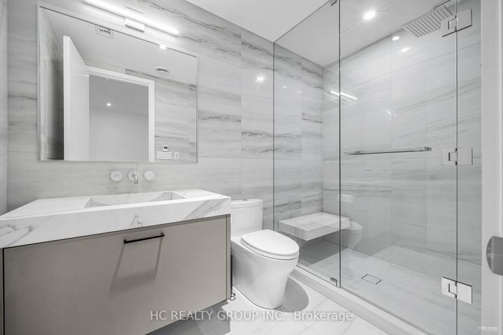 Photo 29 at 7 Whitelaw Court, Grandview, Markham