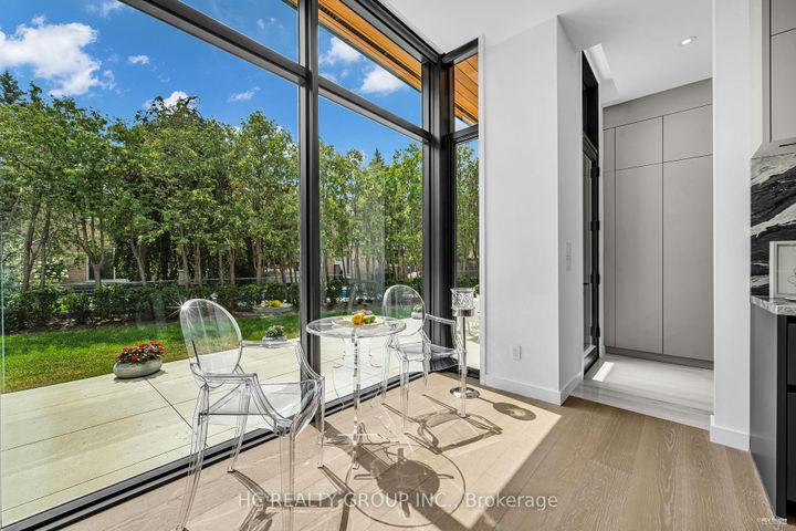 Photo 34 at 7 Whitelaw Court, Grandview, Markham