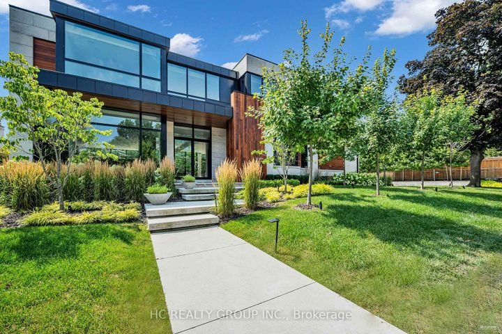 Photo 38 at 7 Whitelaw Court, Grandview, Markham