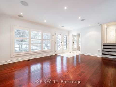 Photo 12 at 28 Lakeland Crescent, Oak Ridges Lake Wilcox, Richmond Hill