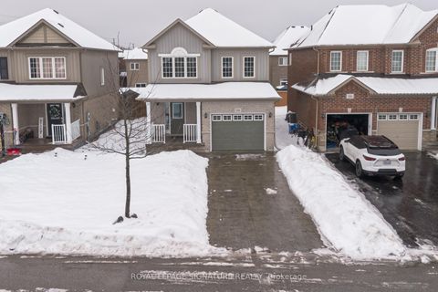 Photo 1 at 1343 Cronk Court, Eastdale, Oshawa