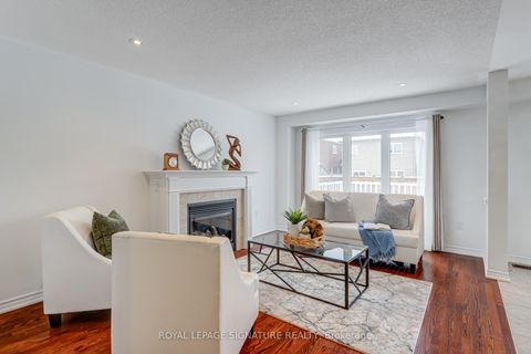 Photo 8 at 1343 Cronk Court, Eastdale, Oshawa