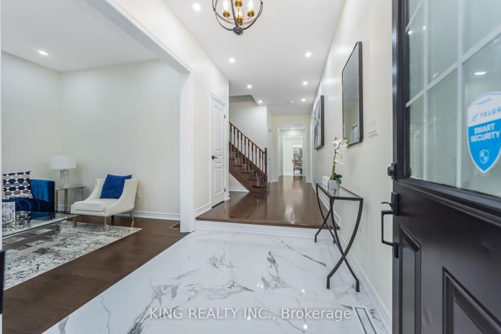 Photo 3 at 52 Haverstock Crescent, Northwest Brampton, Brampton