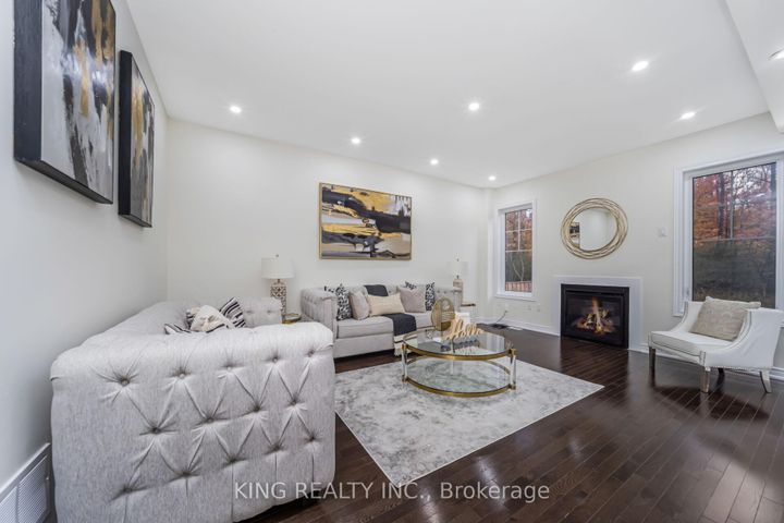 Photo 9 at 52 Haverstock Crescent, Northwest Brampton, Brampton