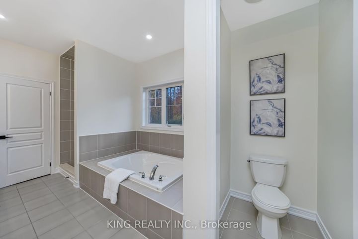 Photo 24 at 52 Haverstock Crescent, Northwest Brampton, Brampton