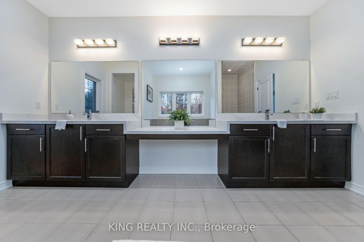 Photo 25 at 52 Haverstock Crescent, Northwest Brampton, Brampton