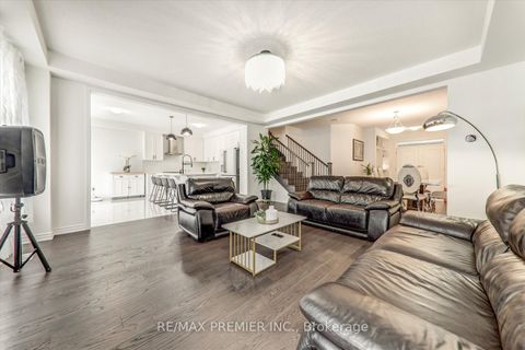 Photo 10 at 609 Mika Street, Rural Innisfil, Innisfil