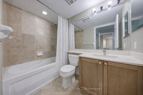 Photo 7 at 2813 - 761 Bay Street, Bay Street Corridor, Toronto