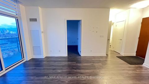 Photo 13 at 1515 - 120 Varna Drive, Lawrence, Toronto