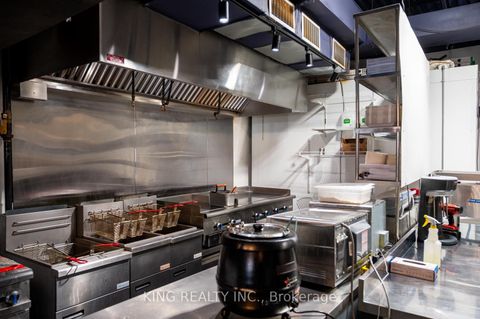 Photo 15 at 2712 KEELE Street, CFB, Toronto