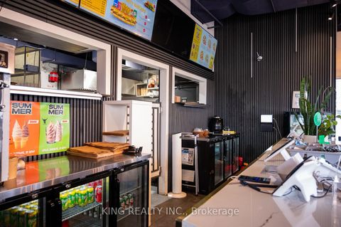 Photo 17 at 2712 KEELE Street, CFB, Toronto