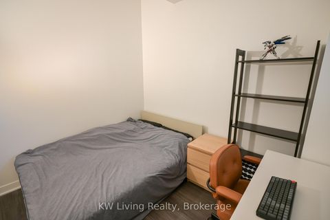 Photo 17 at 303 - 185 Alberta Avenue, Oakwood Village, Toronto