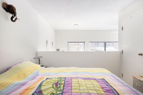 Photo 11 at 202 - 393 King Street E, Moss Park, Toronto