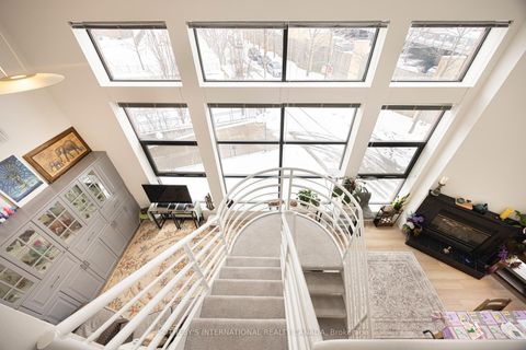 Photo 22 at 202 - 393 King Street E, Moss Park, Toronto