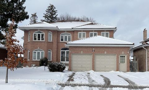 Photo 0 at 5 Emmeline Crescent, Malvern West, Toronto