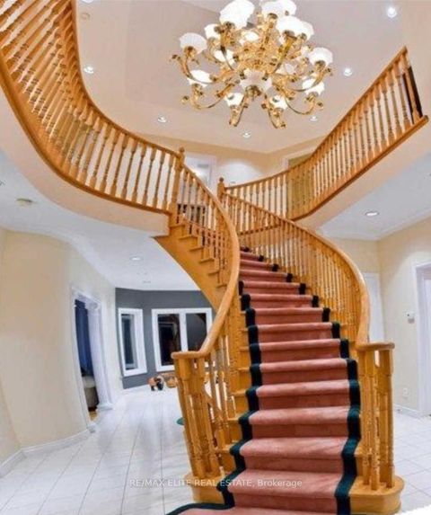 Photo 2 at 5 Emmeline Crescent, Malvern West, Toronto