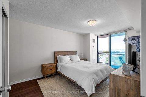 Photo 14 at 15A - 6 Rosebank Drive, Malvern, Toronto