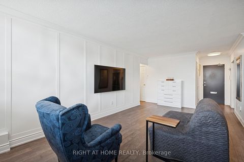 Photo 8 at 1120 - 451 The West Mall, Etobicoke West Mall, Toronto