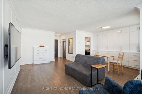 Photo 10 at 1120 - 451 The West Mall, Etobicoke West Mall, Toronto