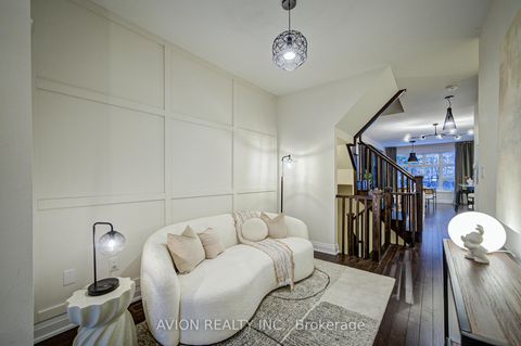 Photo 2 at 42 Causland Lane, Devonsleigh, Richmond Hill