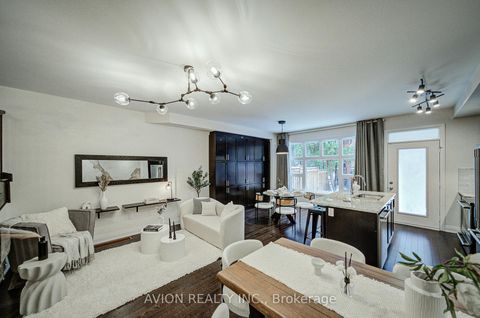 Photo 5 at 42 Causland Lane, Devonsleigh, Richmond Hill