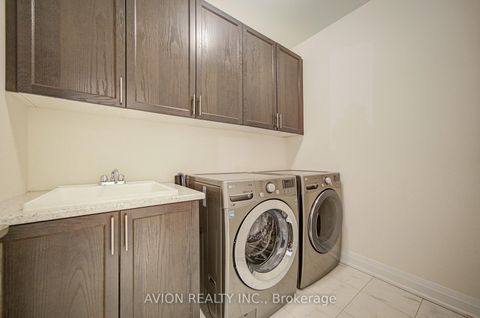 Photo 34 at 42 Causland Lane, Devonsleigh, Richmond Hill