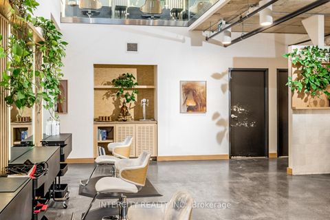 Photo 6 at 102 - 277 Davenport Road, Annex, Toronto