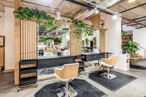 Photo 9 at 102 - 277 Davenport Road, Annex, Toronto