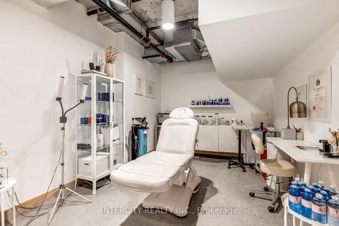 Photo 26 at 102 - 277 Davenport Road, Annex, Toronto