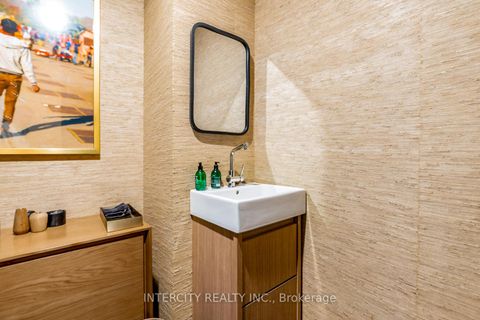 Photo 36 at 102 - 277 Davenport Road, Annex, Toronto