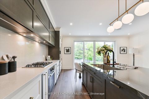 Photo 14 at 382 St Clements Avenue, Lawrence Park South, Toronto