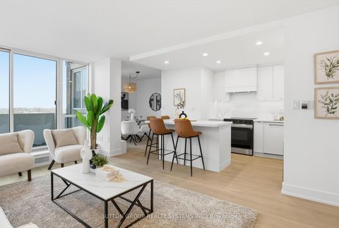 Photo 10 at 909 - 60 Southport Street, Swansea, Toronto