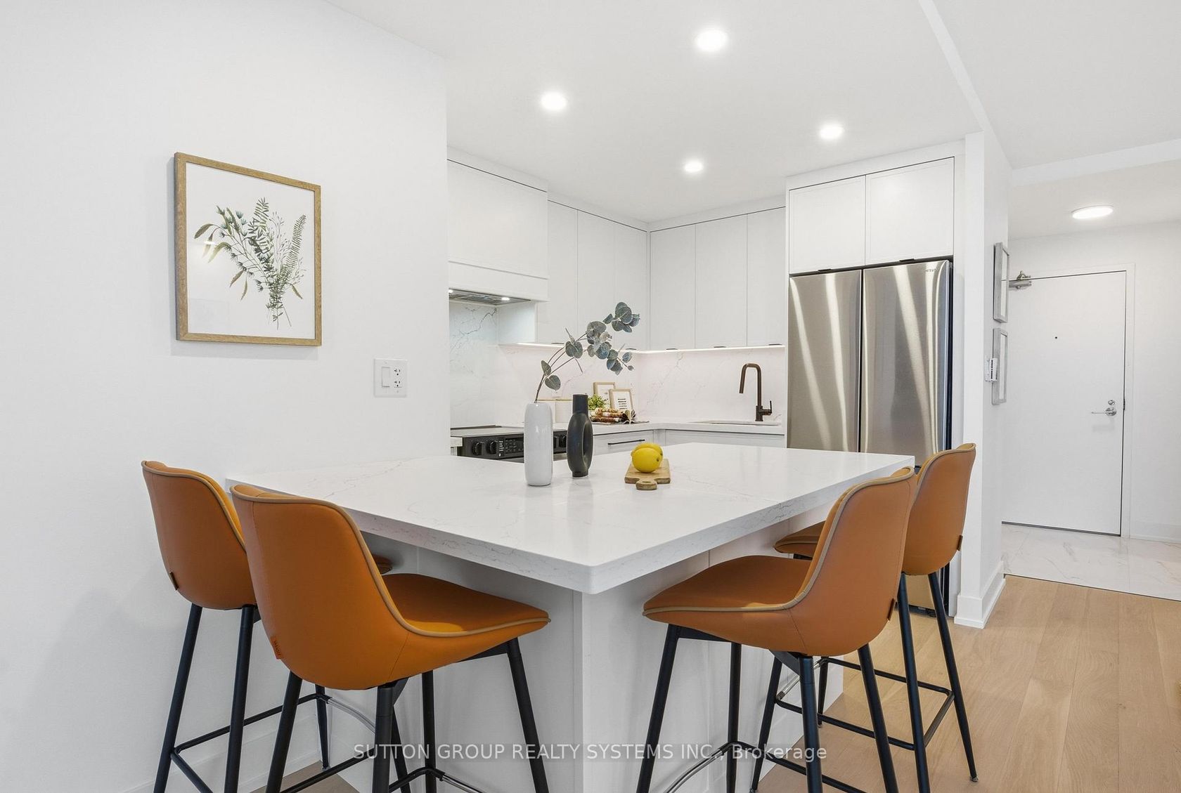 909 - 60 Southport Street, Swansea, Toronto 