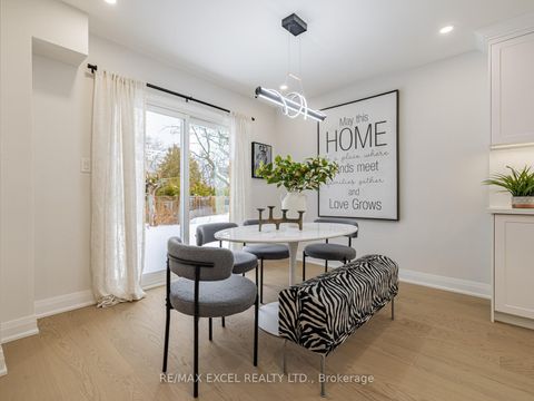 Photo 6 at 69 Baroness Crescent, Don Valley Village, Toronto