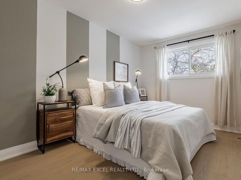 Photo 23 at 69 Baroness Crescent, Don Valley Village, Toronto