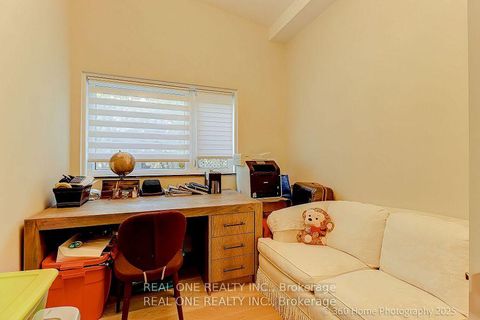 Photo 12 at 10 North Hills Terrace, Don Mills, Toronto