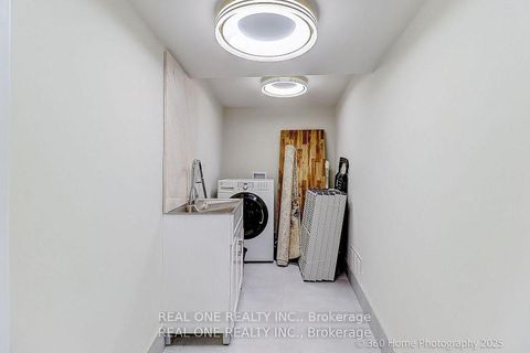 Photo 24 at 10 North Hills Terrace, Don Mills, Toronto