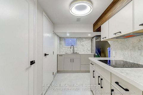 Photo 25 at 10 North Hills Terrace, Don Mills, Toronto