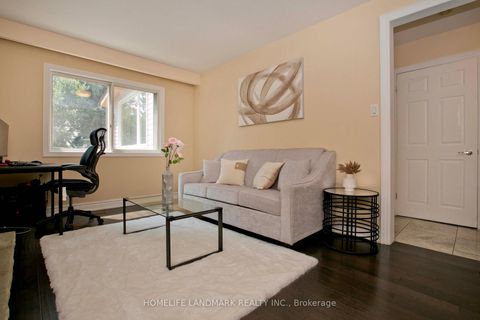 Photo 12 at 157 Pleasant View Drive, Pleasant View, Toronto