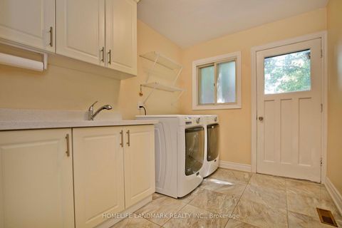 Photo 25 at 157 Pleasant View Drive, Pleasant View, Toronto