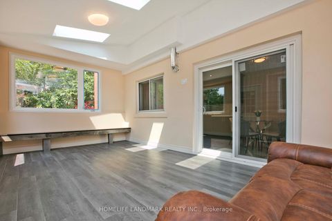 Photo 35 at 157 Pleasant View Drive, Pleasant View, Toronto