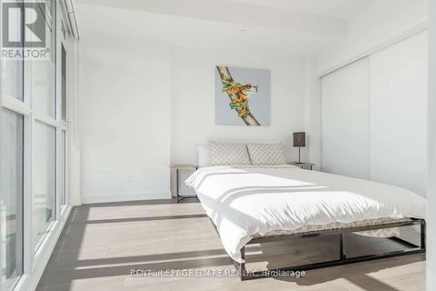 Photo 6 at 1112 - 30 Ordnance Street, Niagara, Toronto