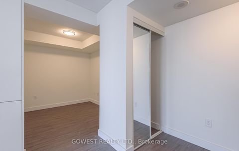 Photo 5 at 2516 - 15 Iceboat Terrace N, Waterfront Communities C1, Toronto