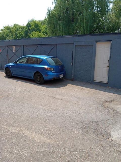 Photo 4 at 1020 O'Connor Drive, Parkview, Toronto