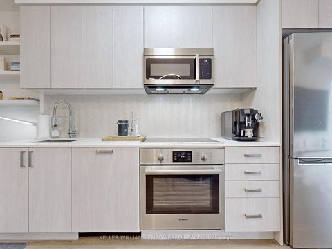 Photo 6 at 219 - 293 The Kingsway, Humber Valley, Toronto