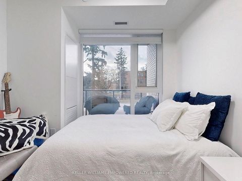 Photo 15 at 219 - 293 The Kingsway, Humber Valley, Toronto