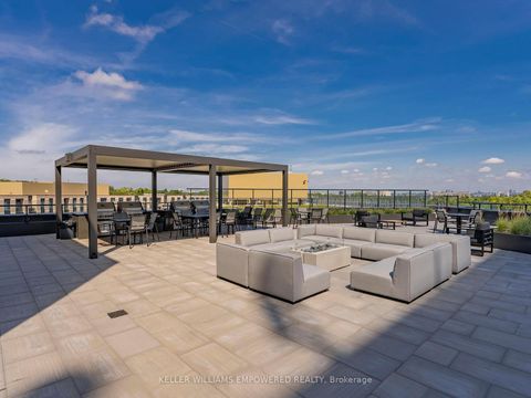 Photo 20 at 219 - 293 The Kingsway, Humber Valley, Toronto