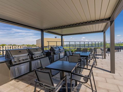 Photo 22 at 219 - 293 The Kingsway, Humber Valley, Toronto